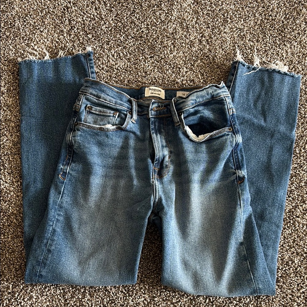 Kensie Blue Distressed Jeans